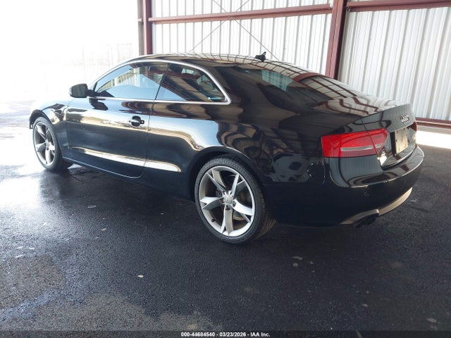 Продаж на аукціоні авто 2011 Audi A5 2.0t Premium, vin: WAULFAFR6BA044943, номер лоту: 44684540