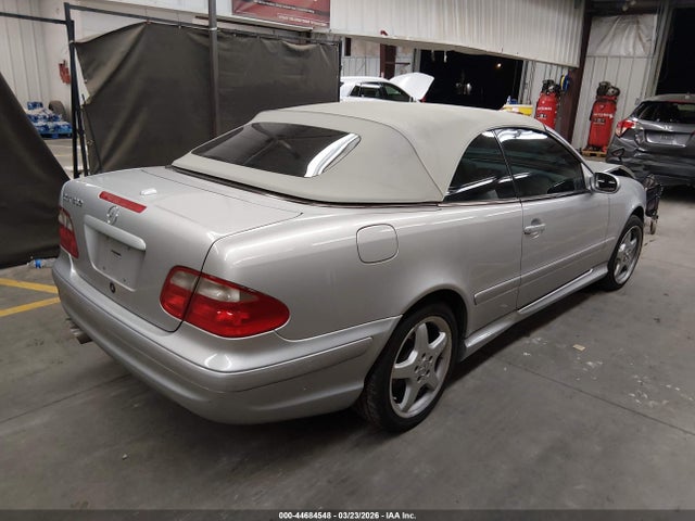 2003 Mercedes-benz Clk 430 მანქანა იყიდება აუქციონზე, vin: WDBLK70G33T141708, აუქციონის ნომერი: 44684548