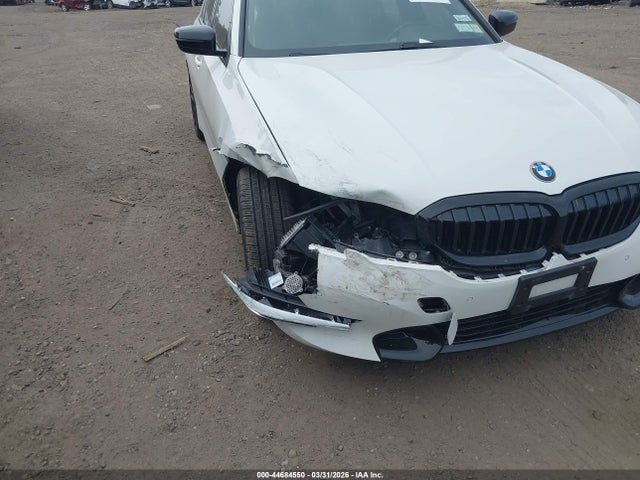 2019 Bmw 330i Xdrive მანქანა იყიდება აუქციონზე, vin: 3MW5R7J59K8B00635, აუქციონის ნომერი: 44684550