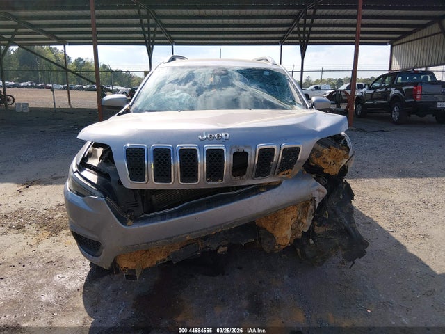 44684565 :رقم المزاد ، 1C4PJLCB0LD585752 vin ، 2020 Jeep Cherokee Latitude Fwd مزاد بيع