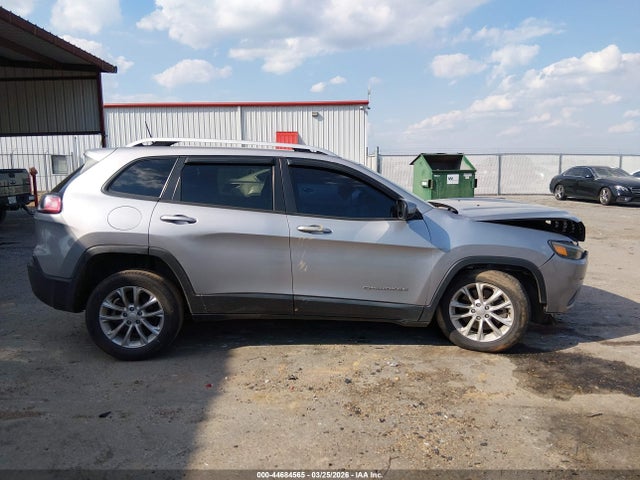 44684565 :رقم المزاد ، 1C4PJLCB0LD585752 vin ، 2020 Jeep Cherokee Latitude Fwd مزاد بيع