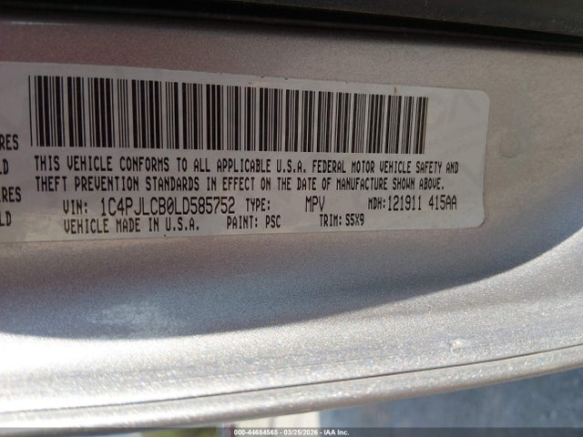 44684565 :رقم المزاد ، 1C4PJLCB0LD585752 vin ، 2020 Jeep Cherokee Latitude Fwd مزاد بيع