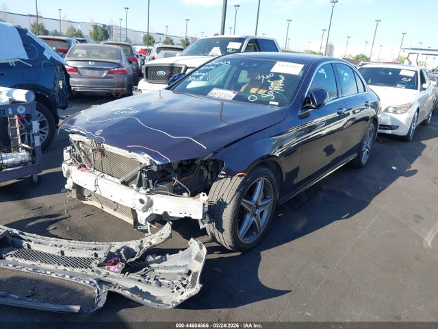 WDDZF4KB1HA279224 Mercedes-Benz E 300 4matic