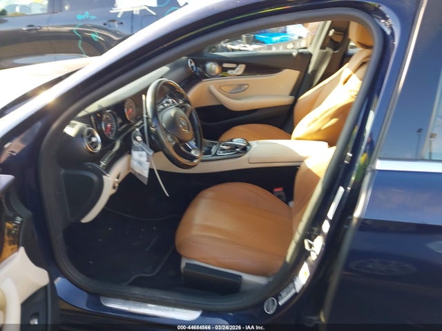 WDDZF4KB1HA279224 Mercedes-Benz E 300 4matic