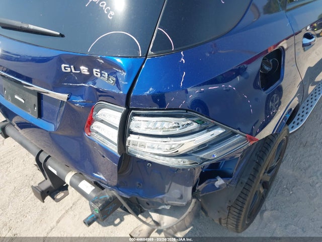 44684569 :رقم المزاد ، 4JGDA7FB4JB111717 vin ، 2018 Mercedes-benz Amg Gle 63 S 4matic مزاد بيع