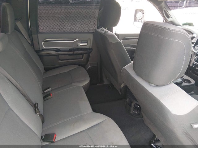 2022 Ram 2500 Big Horn  4x4 6'4 Box მანქანა იყიდება აუქციონზე, vin: 3C6UR5DL8NG247091, აუქციონის ნომერი: 44684585