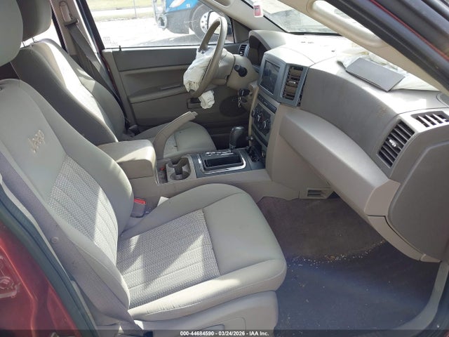 2007 Jeep Grand Cherokee Laredo მანქანა იყიდება აუქციონზე, vin: 1J8GR48K67C631144, აუქციონის ნომერი: 44684590