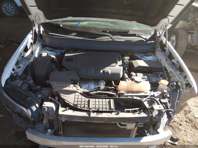 1C4PJLCB0KD479008 Jeep Cherokee Latitude Fwd