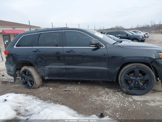 44684624 :رقم المزاد ، 1C4RJFCG6FC110753 vin ، 2015 Jeep Grand Cherokee High Altitude مزاد بيع