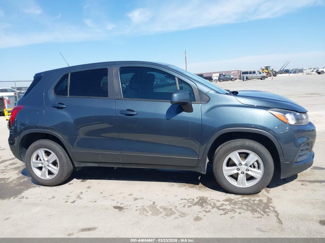 2022 Chevrolet Trax Awd Ls მანქანა იყიდება აუქციონზე, vin: KL7CJNSM3NB511167, აუქციონის ნომერი: 44684667