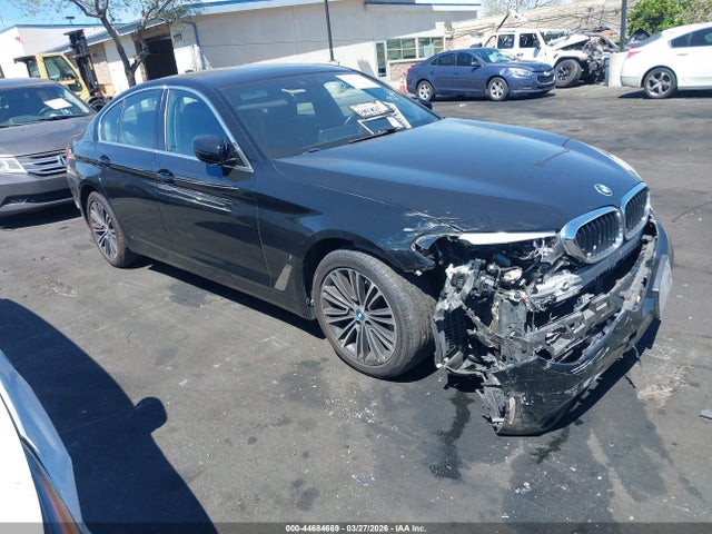 2019 BMW 530E WBAJA9C56KB392788