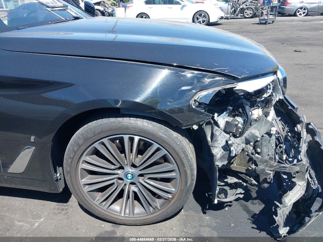WBAJA9C56KB392788 BMW 530e Iperformance