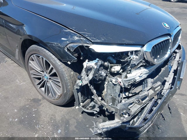 2019 BMW 530E WBAJA9C56KB392788 Photo 5