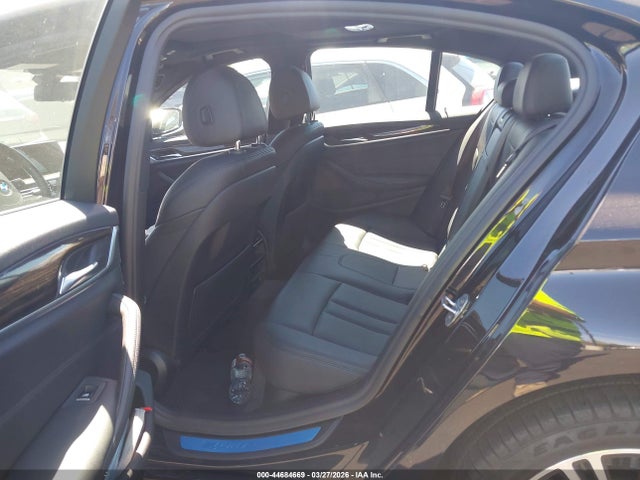 2019 BMW 530E WBAJA9C56KB392788 Photo 7