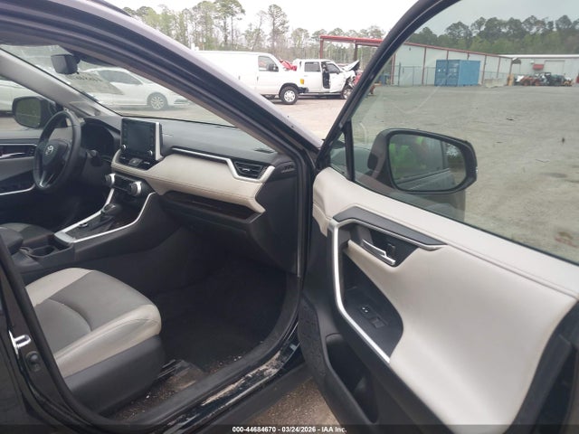 2020 TOYOTA RAV4 HYBRID 2T3DWRFV9LW065467 Photo 4