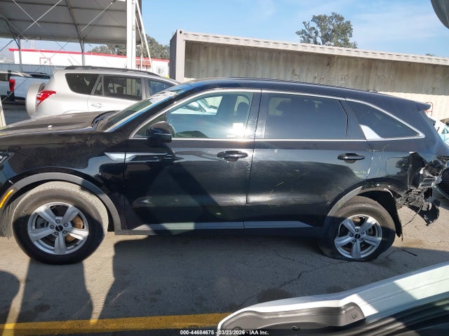 44684675 :رقم المزاد ، 5XYRG4LC9NG131316 vin ، 2022 Kia Sorento Lx مزاد بيع