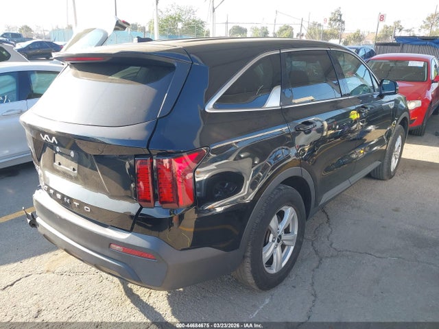 44684675 :رقم المزاد ، 5XYRG4LC9NG131316 vin ، 2022 Kia Sorento Lx مزاد بيع