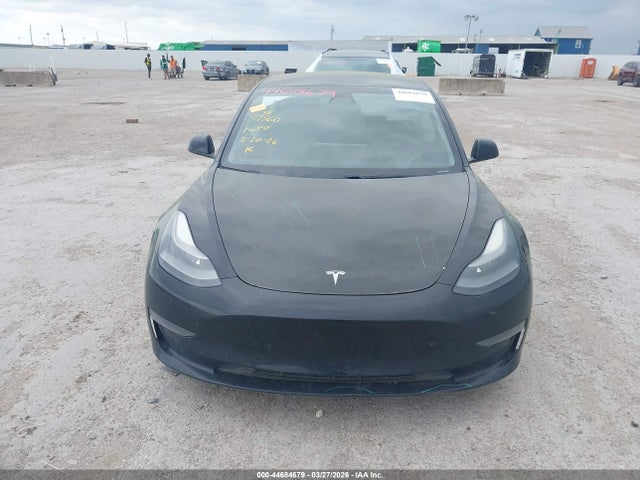 44684679 :رقم المزاد ، 5YJ3E1EA8MF020638 vin ، 2021 Tesla Model 3 Standard Range Plus Rear-wheel Drive مزاد بيع
