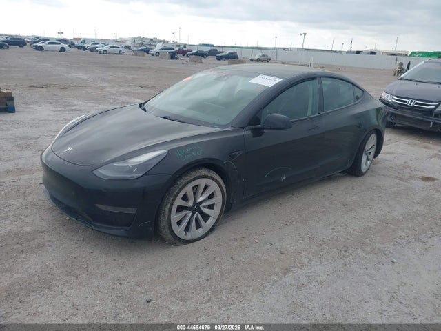 44684679 :رقم المزاد ، 5YJ3E1EA8MF020638 vin ، 2021 Tesla Model 3 Standard Range Plus Rear-wheel Drive مزاد بيع