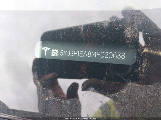 44684679 :رقم المزاد ، 5YJ3E1EA8MF020638 vin ، 2021 Tesla Model 3 Standard Range Plus Rear-wheel Drive مزاد بيع