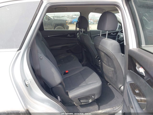 Продаж на аукціоні авто 2020 Kia Sorento 2.4l Lx, vin: 5XYPG4A37LG623687, номер лоту: 44684689