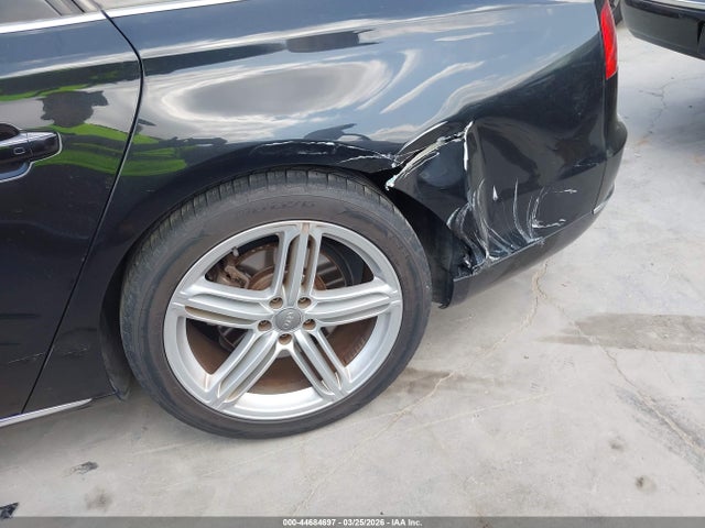 Продаж на аукціоні авто 2013 Audi A8 3.0t, vin: WAUAGAFD6DN006259, номер лоту: 44684697