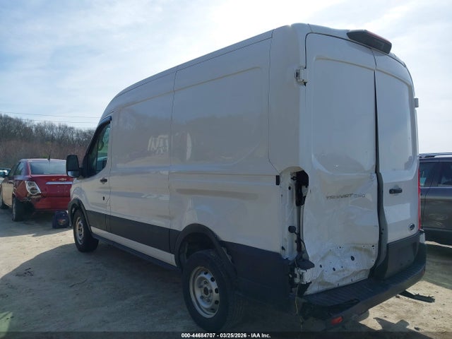 44684707 :رقم المزاد ، 1FTBR1C87PKA12036 vin ، 2023 Ford Transit-250 مزاد بيع