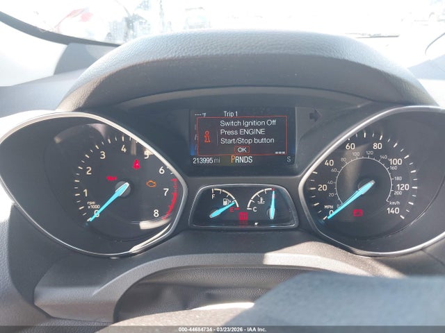 1FMCU0GD4KUA55102 Ford ESCAPE SE