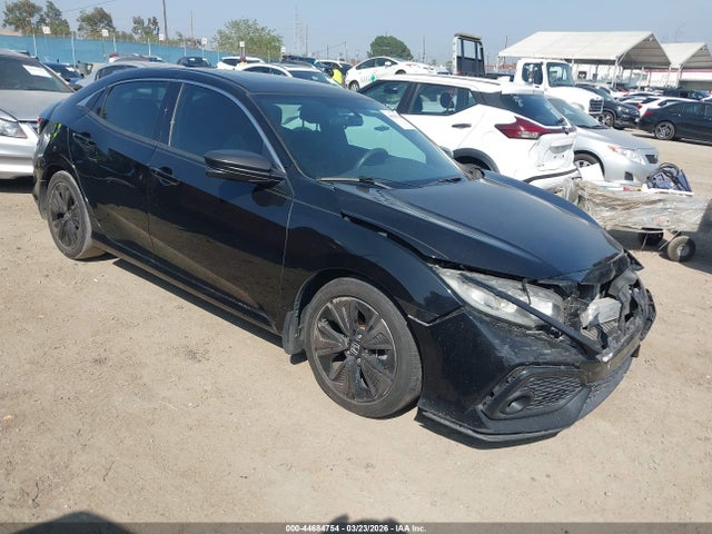 2017 SHHFK7H50HU211417 главное изображение