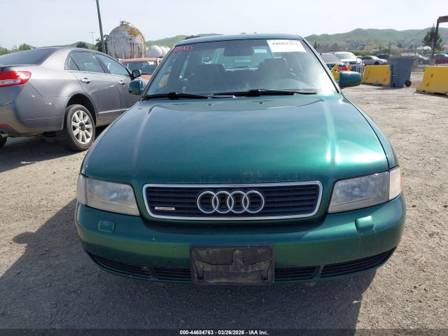 Продажа на аукционе авто 1998 Audi A4 2.8, vin: WAUED68D6WA059123, номер лота: 44684763
