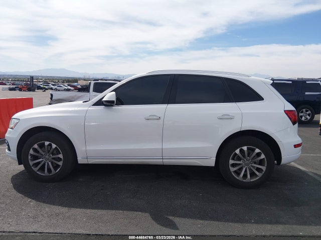 WA1C2AFP9GA077739 Audi Q5 2.0t Premium