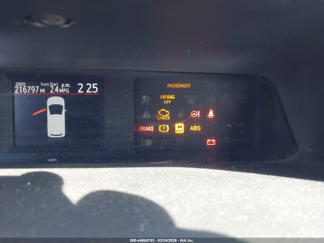 JTDKDTB36G1115647 Toyota Prius C Two