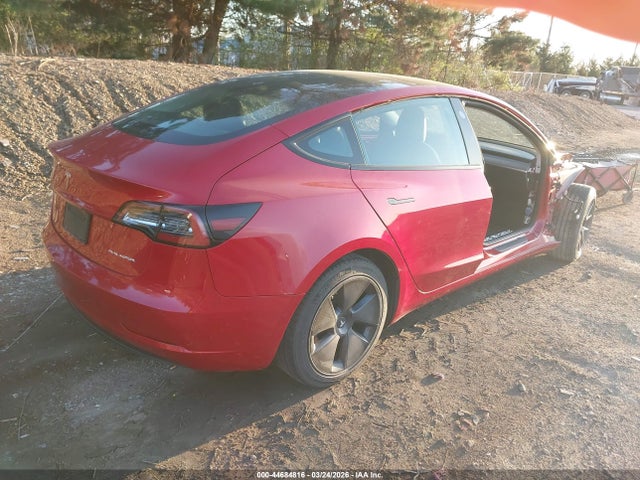 44684816 :رقم المزاد ، 5YJ3E1EB3NF266510 vin ، 2022 Tesla Model 3 Long Range Dual Motor All-wheel Drive مزاد بيع