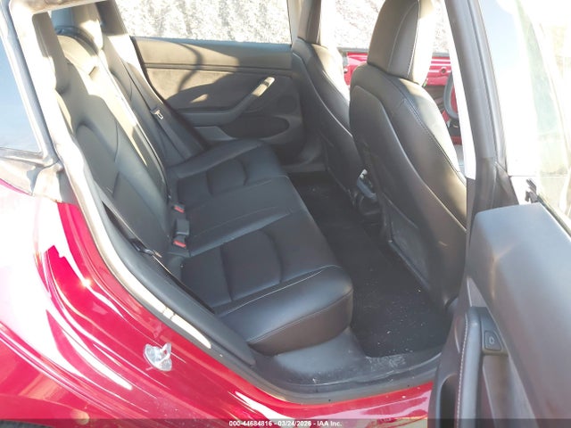 44684816 :رقم المزاد ، 5YJ3E1EB3NF266510 vin ، 2022 Tesla Model 3 Long Range Dual Motor All-wheel Drive مزاد بيع