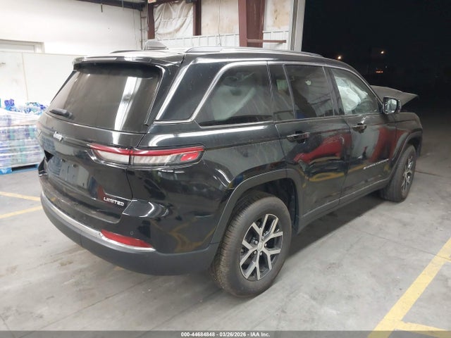 2023 JEEP GRAND CHEROKEE 1C4RJGBG1PC544880 Photo 3