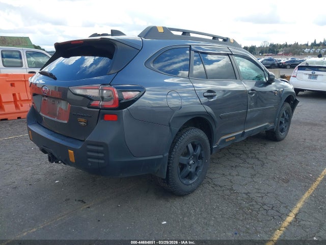 4S4BTGUD9P3102472 Subaru Outback Wilderness