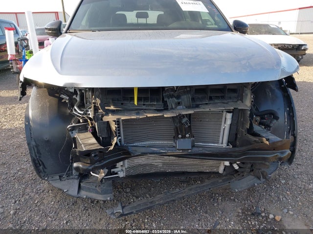 Aukcja sprzedaży 2024 Volkswagen Tiguan 2.0t Se R-line Black, vin: 3VVCB7AX3RM076349, numer aukcji: 44684863