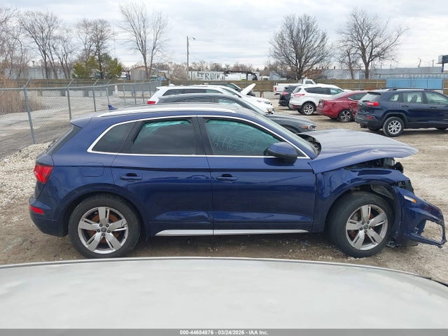 44684876 :رقم المزاد ، WA1BNAFY0J2001999 vin ، 2018 Audi Q5 2.0t Premium مزاد بيع