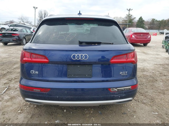 44684876 :رقم المزاد ، WA1BNAFY0J2001999 vin ، 2018 Audi Q5 2.0t Premium مزاد بيع