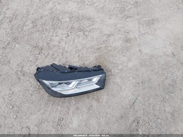 44684876 :رقم المزاد ، WA1BNAFY0J2001999 vin ، 2018 Audi Q5 2.0t Premium مزاد بيع