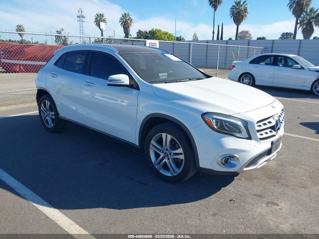 2018 MERCEDES-BENZ GLA 250 WDCTG4GB0JJ514332