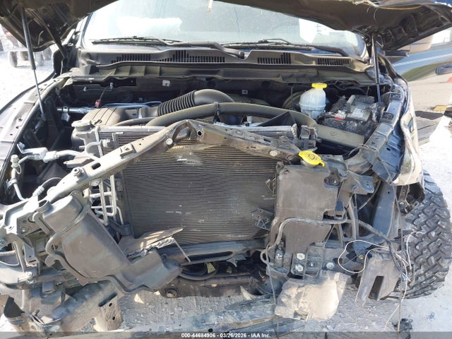 44684906 :رقم المزاد ، 1C6RR6FTXJS211933 vin ، 2018 Ram 1500 Express  4x2 6'4 Box مزاد بيع