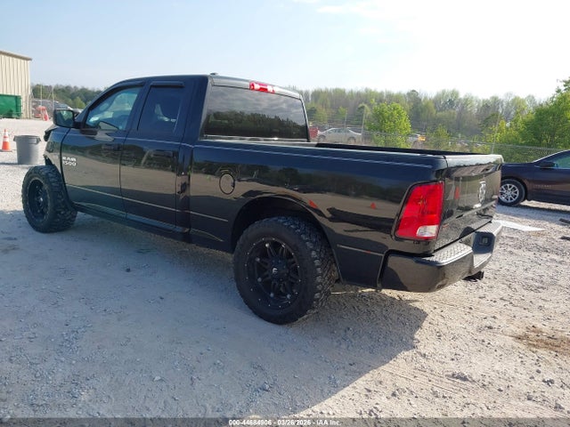 44684906 :رقم المزاد ، 1C6RR6FTXJS211933 vin ، 2018 Ram 1500 Express  4x2 6'4 Box مزاد بيع