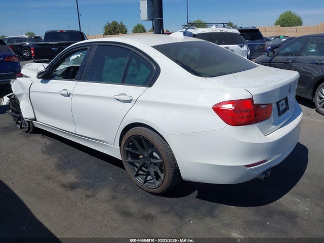 2015 BMW 328I WBA3A5G58FNS89291 Photo 2