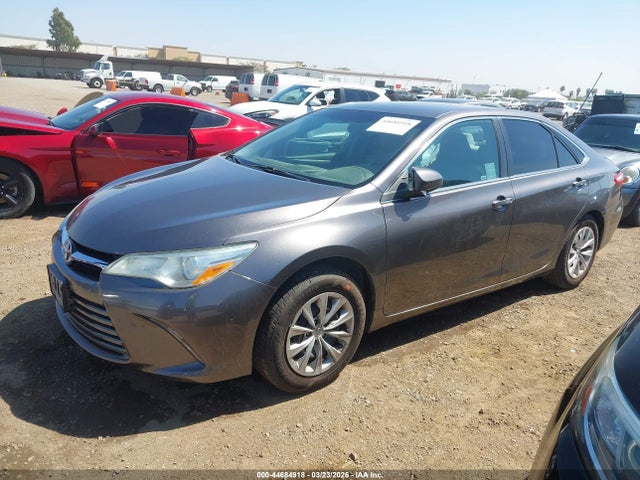 Продаж на аукціоні авто 2017 Toyota Camry Le, vin: 4T1BF1FK3HU280678, номер лоту: 44684918