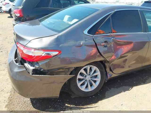 Продаж на аукціоні авто 2017 Toyota Camry Le, vin: 4T1BF1FK3HU280678, номер лоту: 44684918