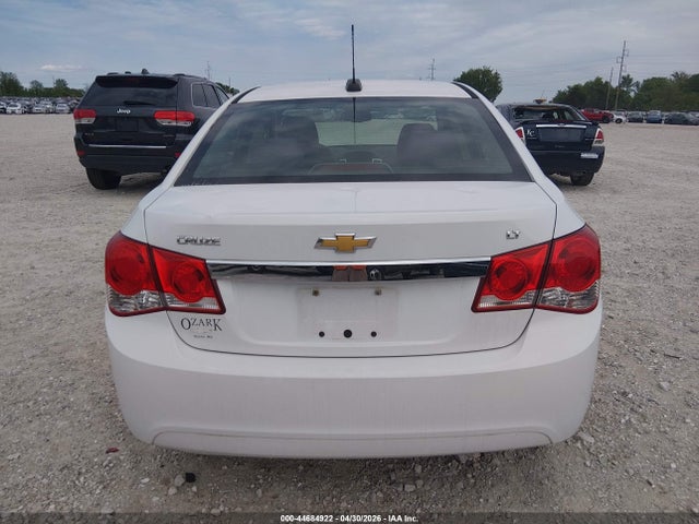 Chevrolet Cruze 1lt Auto 2015 1G1PC5SB1F7224436 Image 16
