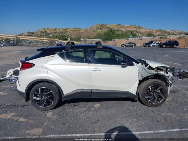JTNKHMBXXL1063698 Toyota C-hr Limited