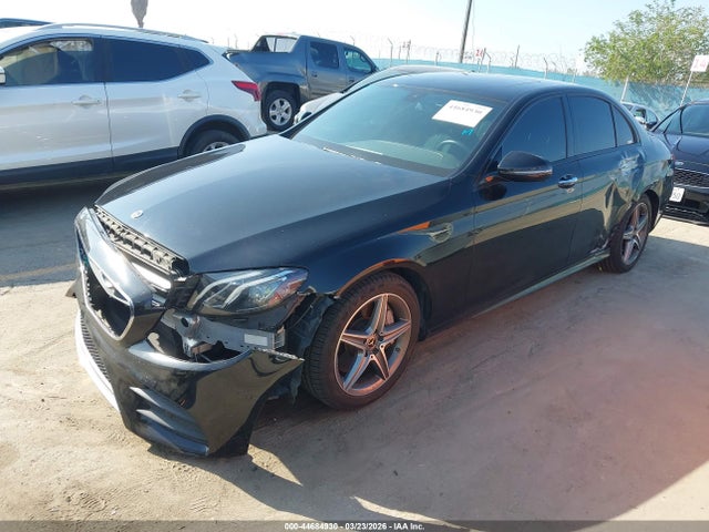 2018 MERCEDES-BENZ E 400 WDDZF6GBXJA369532 Photo 1
