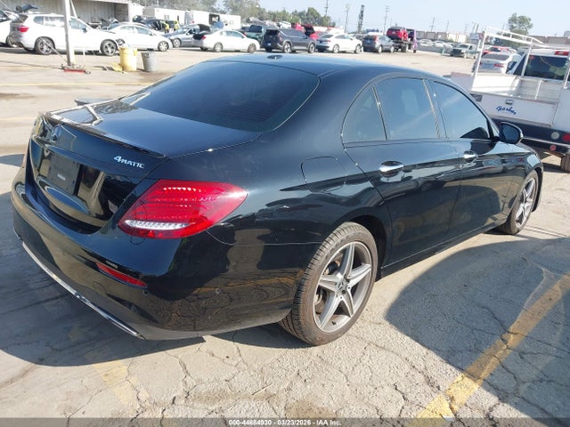 2018 MERCEDES-BENZ E 400 WDDZF6GBXJA369532 Photo 3